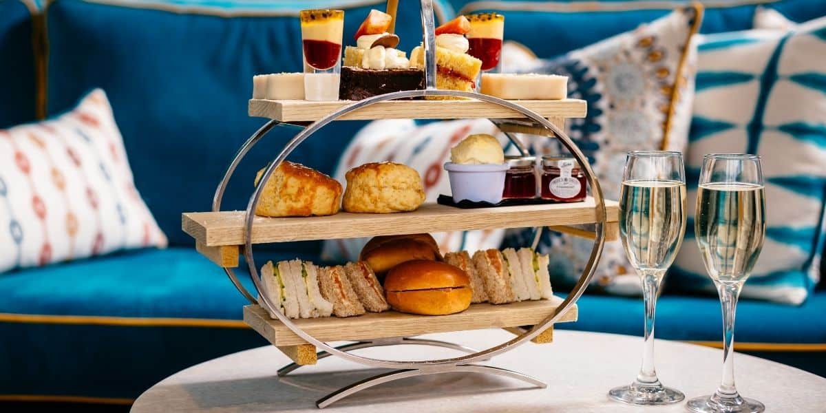 cornwall-lovers-round-up-summer-in-cornwall-champagne-afternoon-tea-the-greenbank-hotel