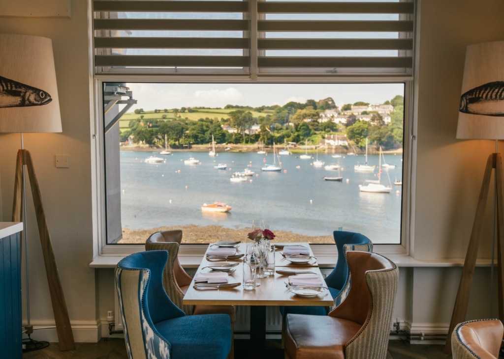 hotel-offers-in-Cornwall-restaurant-view