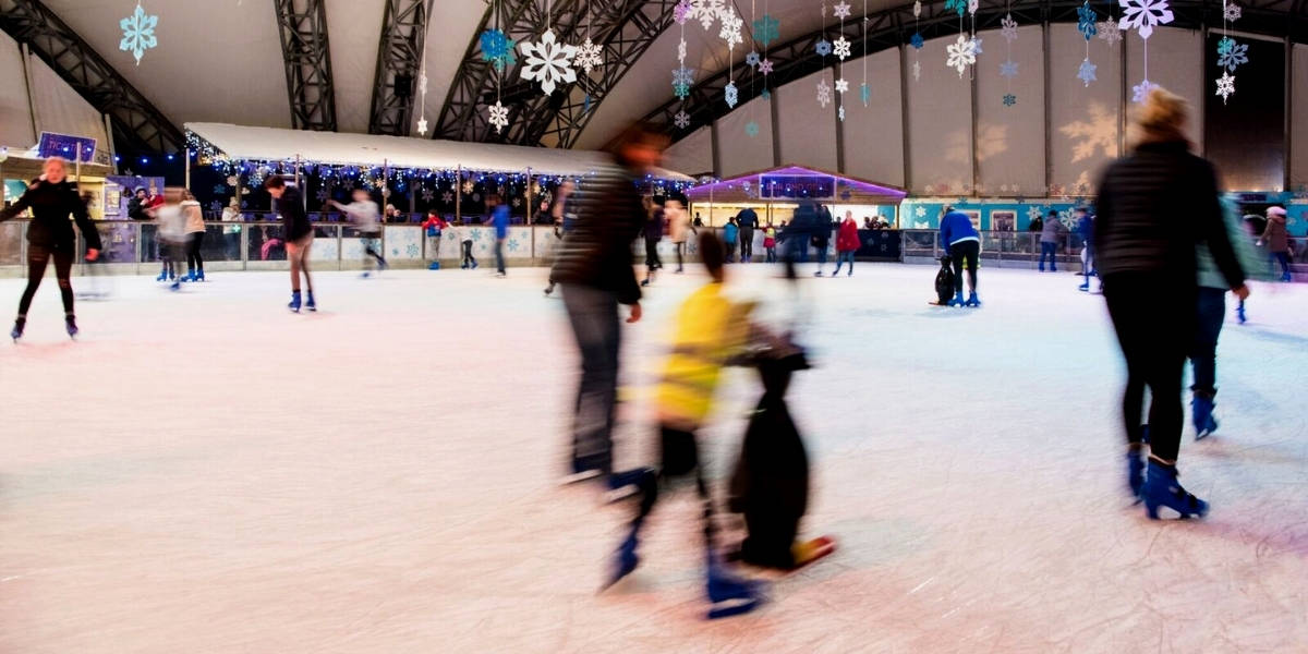 whats-on-January-cornwall-the-eden-project-ice-rink-skating